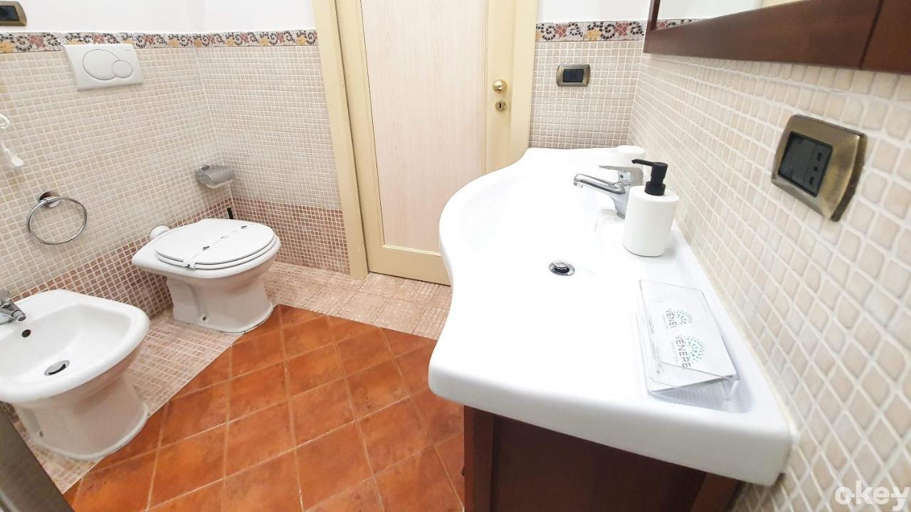 Ferienwohnung Dimora Donna Vittoria - Bari Vecchia Exterior foto